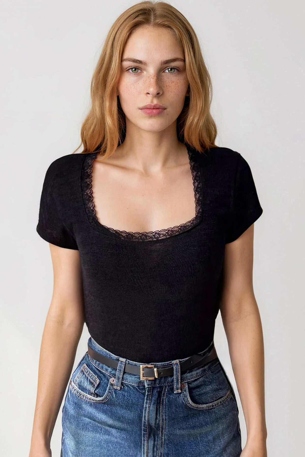 Kadın Siyah Kare Yaka Dantel Detaylı Örme Bluz Alc-X15423