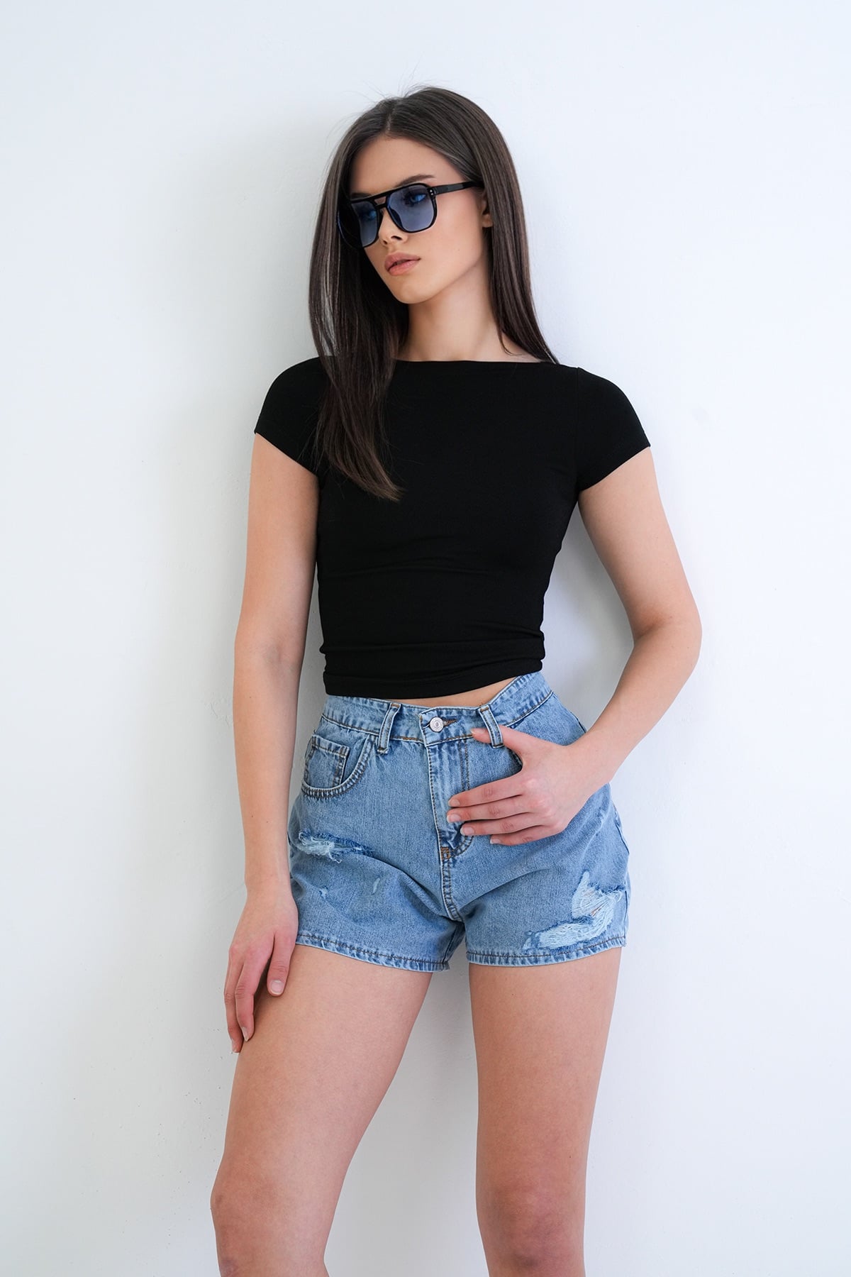 Kadın Siyah Kayık Yaka Basic Modal Bluz Alc-X15270