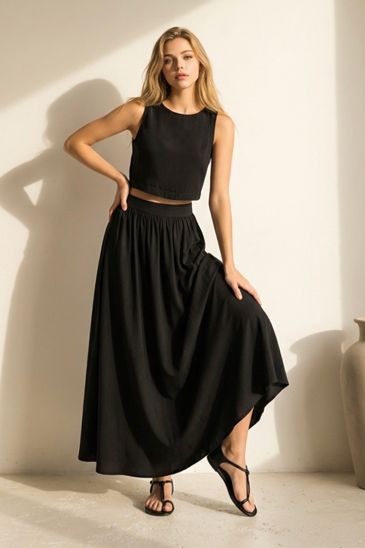 Kadın Siyah Kayık Yaka Kolsuz Keten Crop Bluz Ve Maxi Boy Etek Takım Alc-X15420