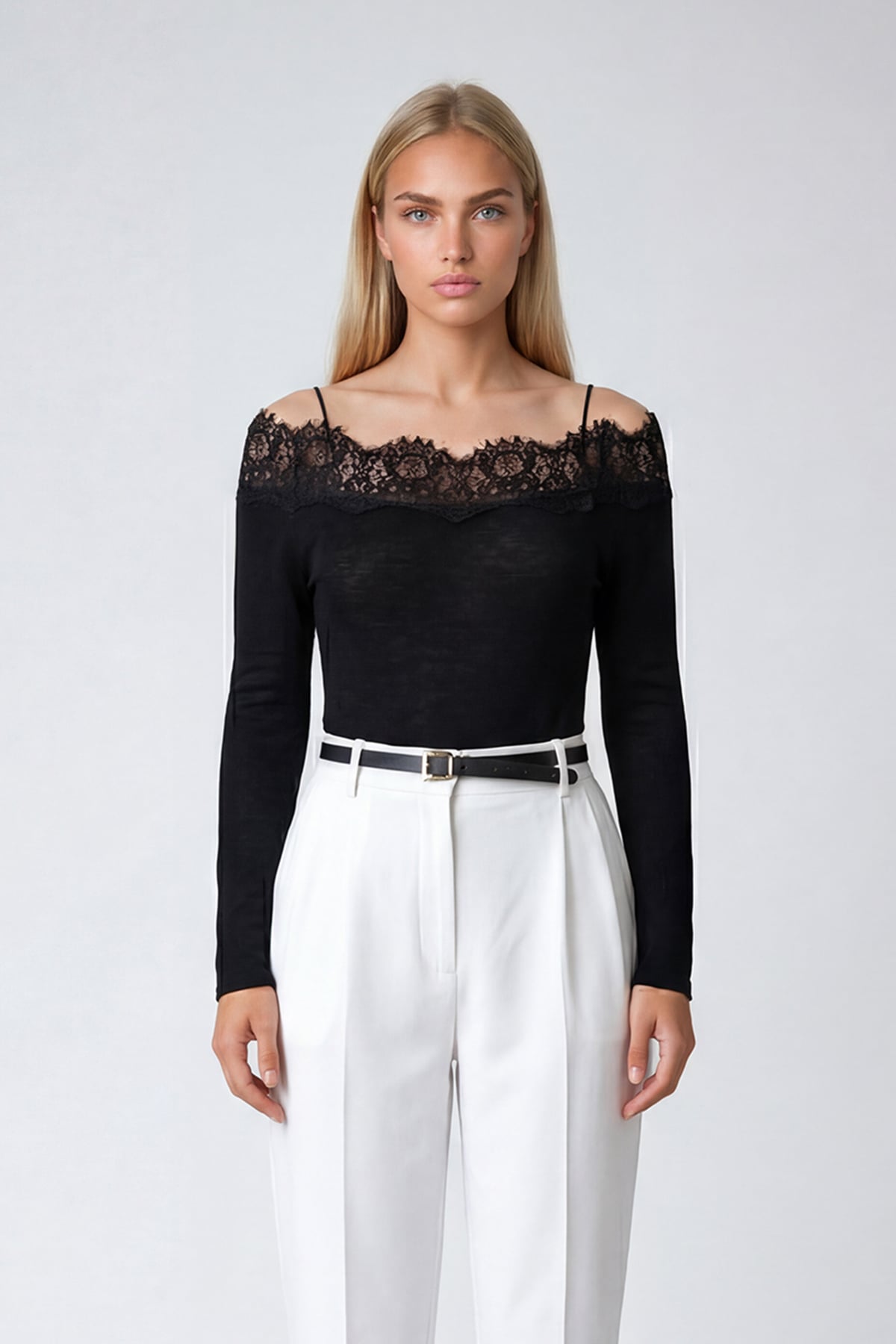 Kadın Siyah Madonna Yaka Dantel Detaylı Örme Bluz Alc-X15431