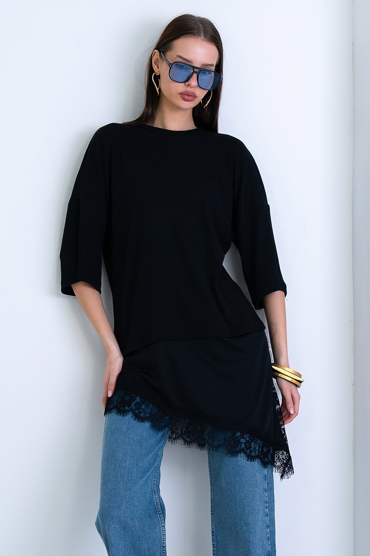 Kadın Siyah Oversize Dantelli Kombine T-Shırt Alc-X15239