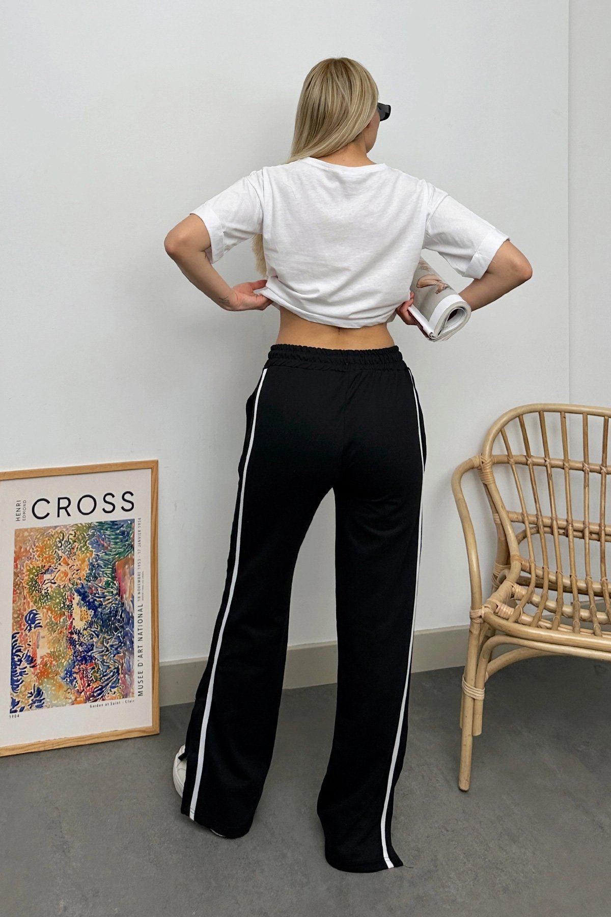 Kadın SİYAH Yüksek Bel Yanı Şeritli Yırtmaçlı Eşofman Altı PRM0670