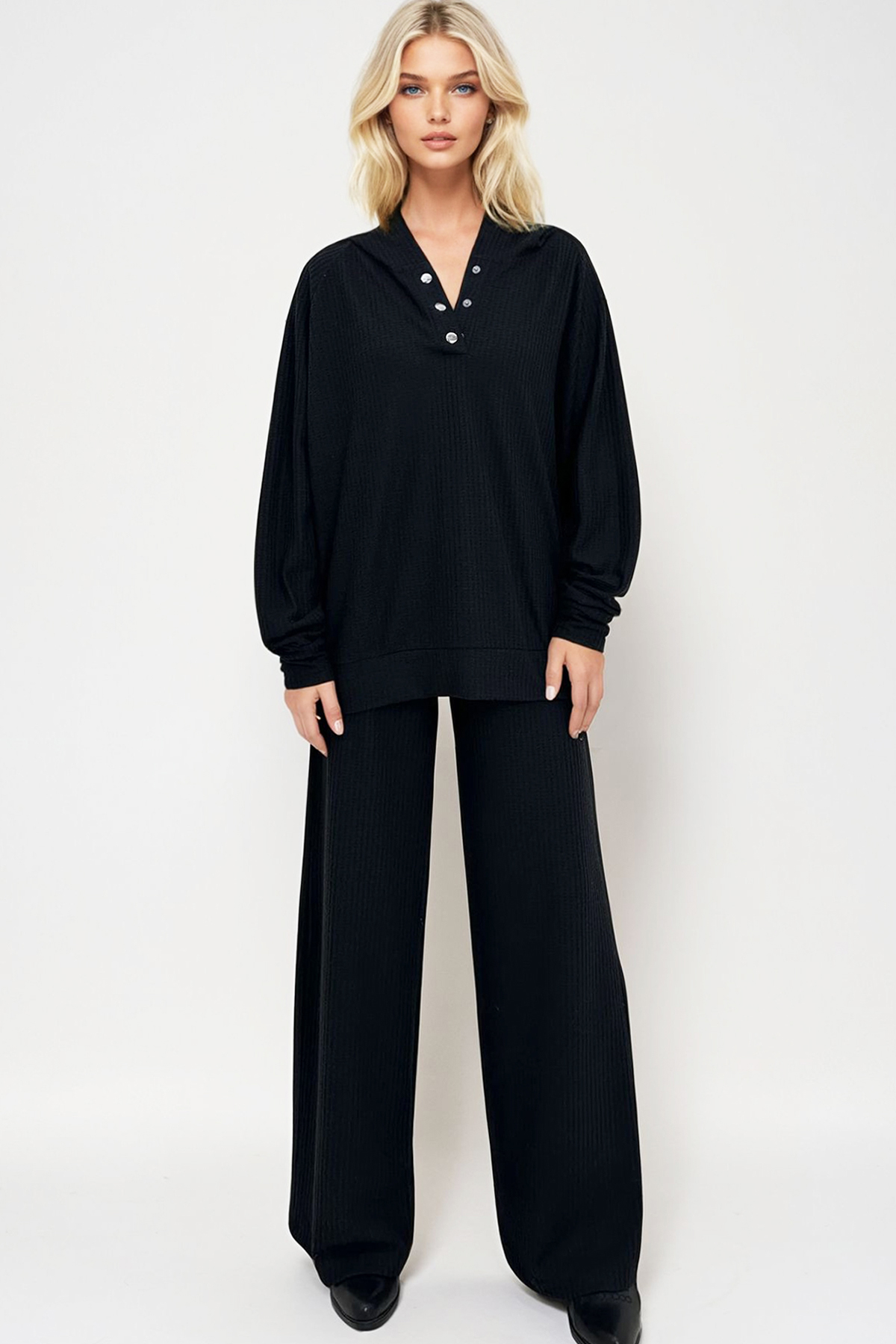 Kadın Siyah Kapüşonlu Çıtçıtlı Oversize Sweatshirt Ve Pantolonlu Alt Üst Takım ALC-X12476