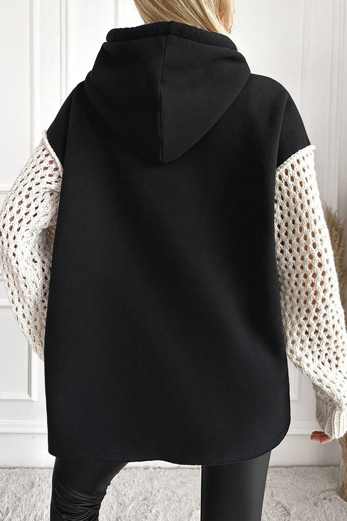 Kadın Siyah Kapüşonlu File Örgü Kol Bağcıklı 3 İplik Sweatshirt VS00943