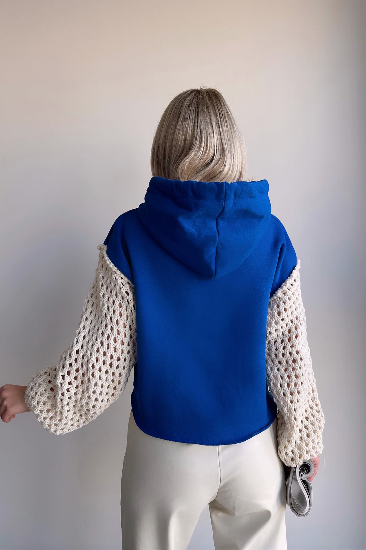 Kadın Saks Kapüşonlu File Örgü Kol Bağcıklı Crop Sweatshirt VS00939