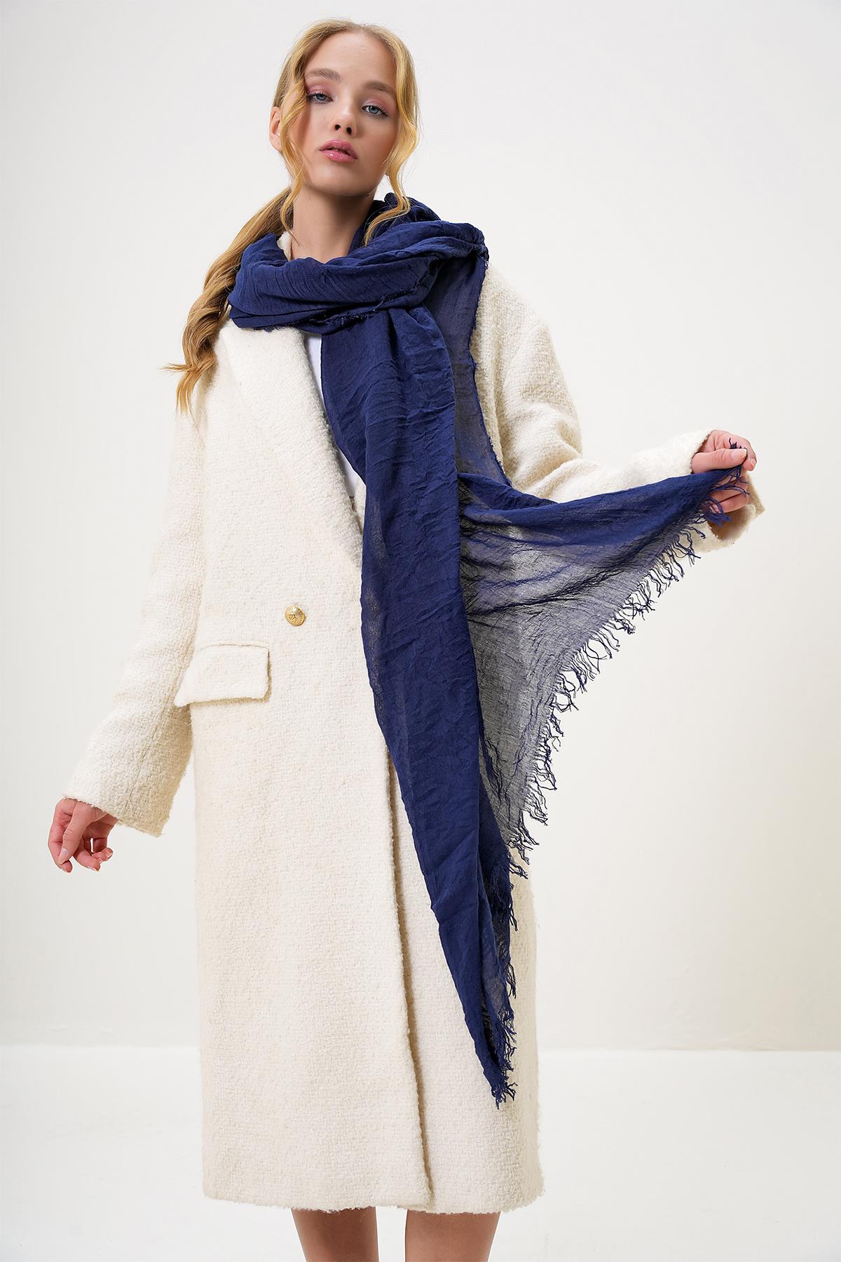 Kadın Lacivert Püsküllü Uzun Dokuma Şal ALC-X13251