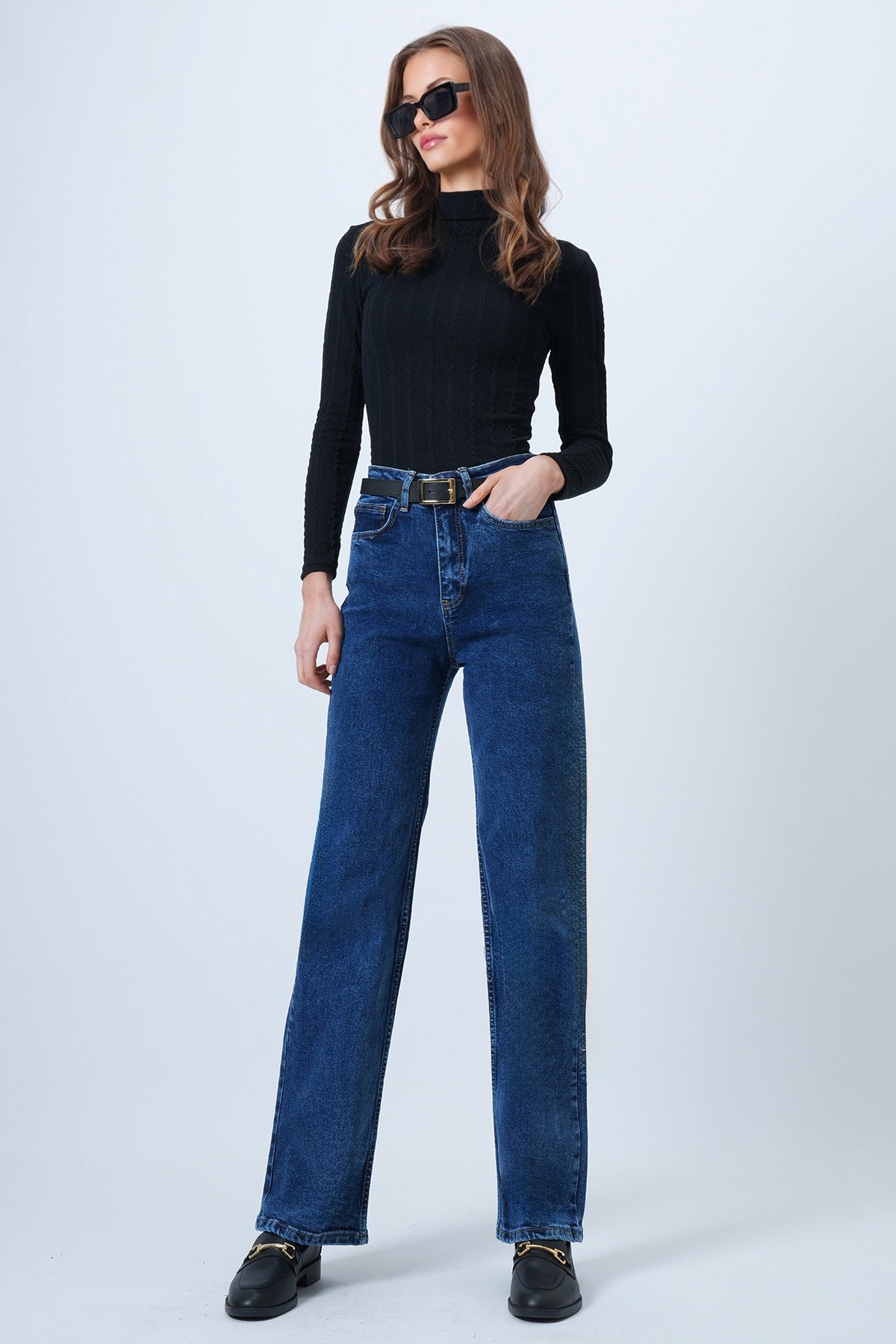 Kadın Mavi Yüksek Bel Düz Paça 5 Cepli Denim Pantolon VS01355