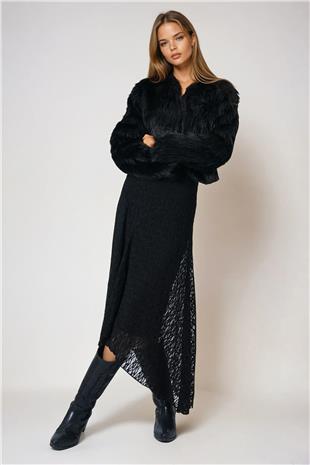 Kadın Siyah Agraflı Astarlı Püsküllü Crop Kürk Ceket VS01012