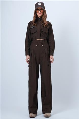 Kadın Kahverengi Hakim Yaka Çift Kapak Cepli Ceket Ve Bol Paça Pantolon Takım VS01342