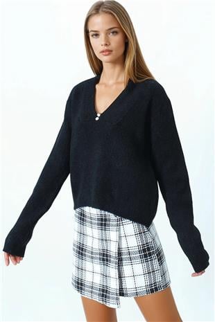 Kadın Siyah Aksesuar Detaylı V Yaka Uzun Kollu Triko Bluz VS01059