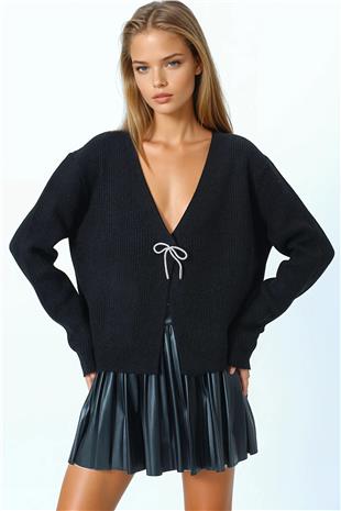 Kadın Siyah Bağlamalı Uzun Kollu Triko Bluz VS01057