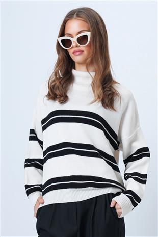 Kadın Beyaz Balıkçı Yaka Kalom Çizgili Uzun Kollu Triko Kazak VS01325