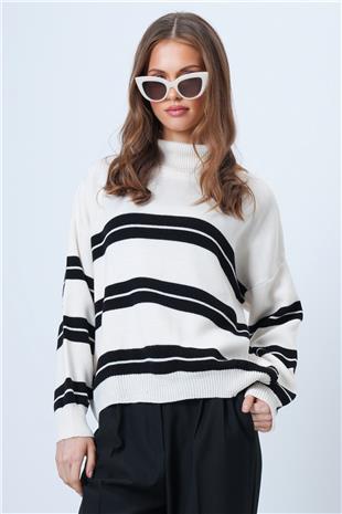 Kadın Beyaz Balıkçı Yaka Kalom Çizgili Uzun Kollu Triko Kazak VS01325