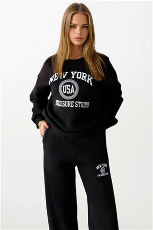 Kadın Siyah Baskılı Oversize Sweatshirt Ve Geniş Paça  3 İplik Eşofman Takım VS01403