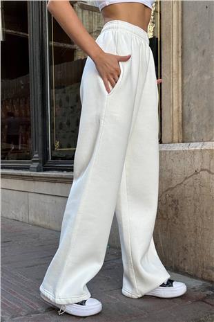 Kadın Beyaz Beli Ve Paçası Lastikli Çift Cepli 3 İplik Eşofman Altı VS01396