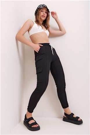Kadın Siyah Beli Ve Paçası Lastikli Önü Dikiş Detaylı İki İplik Kargo Cep Eşofman Altı ALC-X6909