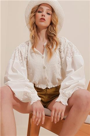 Kadın Vanilya Bisiklet Yaka Ajrulu Kolları Fistolu Crop Triko Hırka ALC-X10077