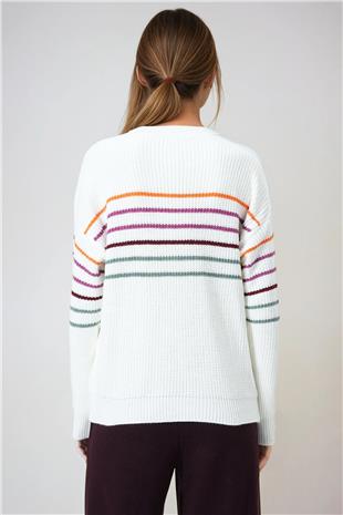 Kadın Ekru Bisiklet Yaka Çizgili Triko Kazak VS01042