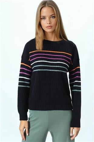 Kadın Siyah Bisiklet Yaka Çizgili Triko Kazak VS01042