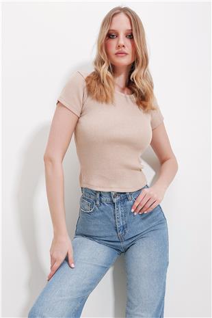 Kadın Bej Bisiklet Yaka Crop Örme Bluz ALC-X11549