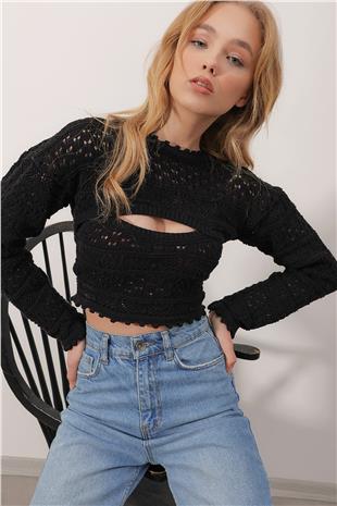 Bisiklet Yaka Cut Out Ajurlu Triko Crop Bluz - Siyah