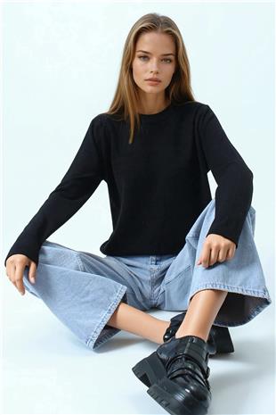 Kadın Siyah Bisiklet Yaka Dokulu Örgü Desenli Uzun Kollu Triko Bluz VS01061