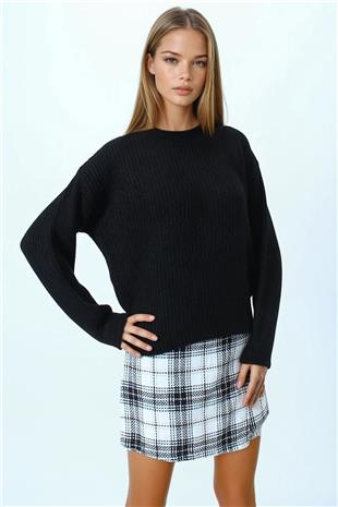 Kadın Siyah Bisiklet Yaka Düz Örgü Triko Kazak VS01045