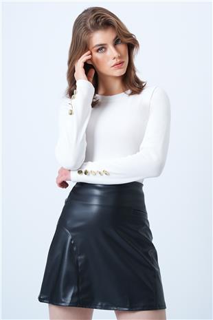 Kadın Beyaz Bisiklet Yaka Gold Düğme Detaylı Ottoban Bluz VS01175