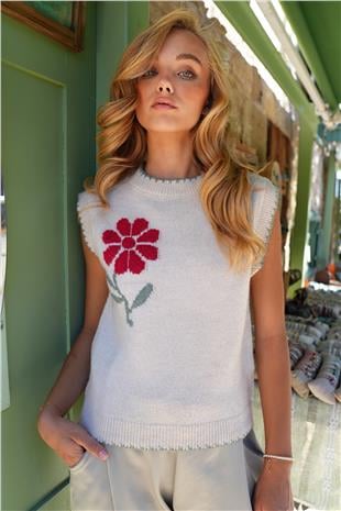 Kadın Bej Bisiklet Yaka Kroşeta Çiçek Motifli Triko Süveter ALC-X14511