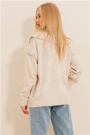 Kadın Krem Bisiklet Yaka Nakış İşlemeli Kolları Fırfırlı Kışlık Triko Hırka ALC-X11135