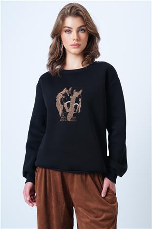 Kadın Siyah Bisiklet Yaka Nakışlı  İçi Şardonlu 3 İplik Sweatshirt VS01177