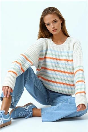 Kadın Krem Bisiklet Yaka Örgü Detaylı Çizgili Triko Kazak VS01064