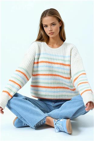 Kadın Krem Bisiklet Yaka Örgü Detaylı Çizgili Triko Kazak VS01064