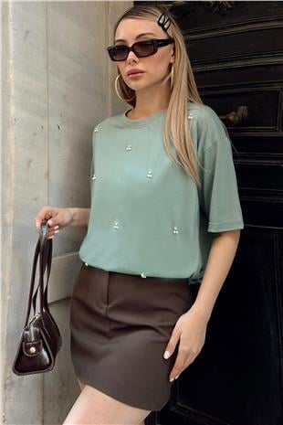 Kadın Çağla Yeşili Bisiklet Yaka Oversize İnci Ve Taş İşlemeli T-Shirt ALC-X11964