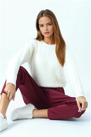 Kadın Ekru Bisiklet Yaka Püsküllü Triko Kazak VS01073