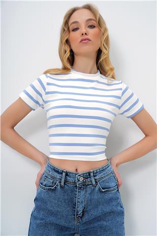 Kadın Mavi Bisiklet Yaka Yarım Kol Çizgili Crop Bluz ALC-X13348