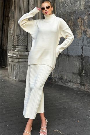 Kadın Ekru Bluz-Etek Triko Takım VS00012