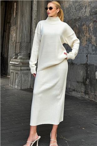Kadın Ekru Bluz-Etek Triko Takım VS00012