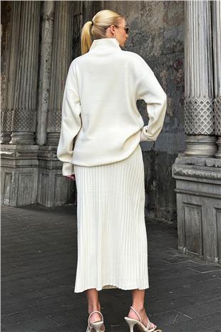 Kadın Ekru Bluz-Etek Triko Takım VS00012