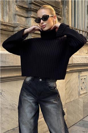 Kadın Siyah Boğazlı Fitilli Crop Triko Kazak VS01392