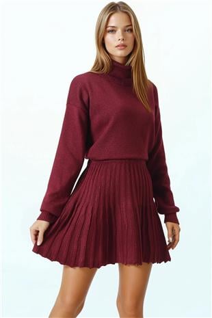 Kadın Bordo Boğazlı Kazak Ve Beli Lastikli Pileli Mini Etek Triko Takım VS01034