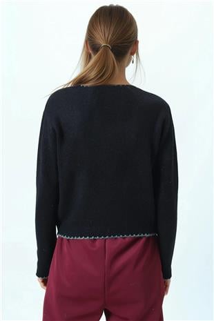 Kadın Siyah Çiçek Detaylı Bsiklet Yaka Triko Hırka VS01065