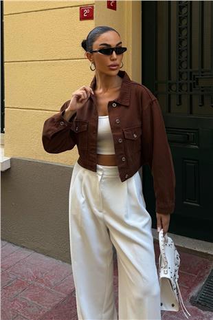 Kadın Kahverengi Çif Cepli Düğme Kapamalı Crop Denim Ceket VS00980