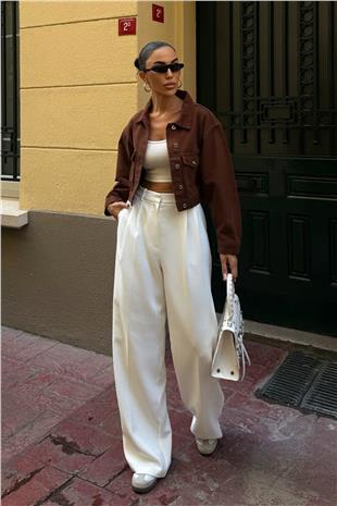 Kadın Kahverengi Çif Cepli Düğme Kapamalı Crop Denim Ceket VS00980