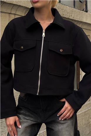 Kadın Siyah Çift Kapak Cepli Fermuar Kapamalı Astarlı Kaşe Ceket VS01393