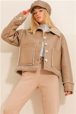Kadın Bej Çift Cepli İçi Kürklü Suni Deri Mont ALC-X11067