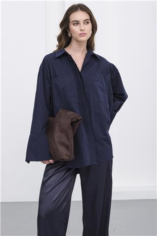 Kadın Lacivert Çift Cepli Oversize Basic Gömlek VS01235