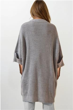 Kadın Gri Çift Cepli Oversize Triko Hırka VS00737