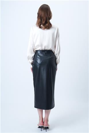 Kadın Siyah Çift Cepli Yırtmaçlı Midi Boy Suni Deri Etek VS01182