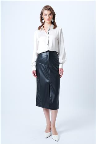 Kadın Siyah Çift Cepli Yırtmaçlı Midi Boy Suni Deri Etek VS01182